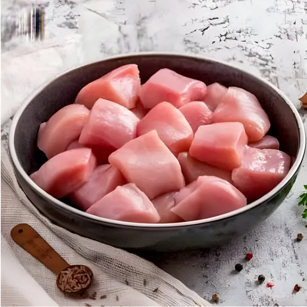 Chicken Boneless Regular Cut Skin Off - 1 Kg
