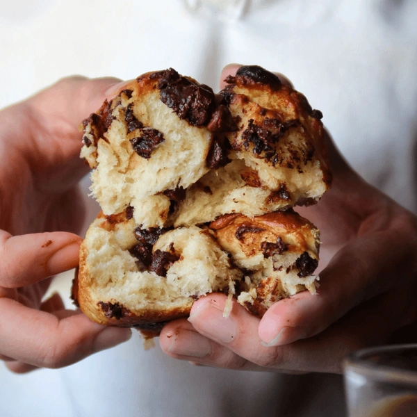 Dark Chocolate Bun