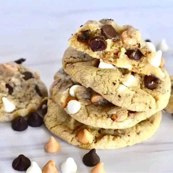 Butterscotch With Choco Chip Cookie