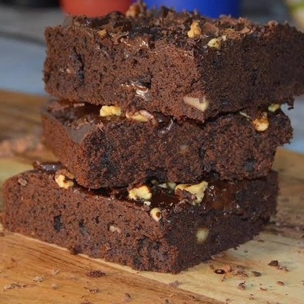 Lakvika Bakes Wholewheat Brownie - 1 Kg