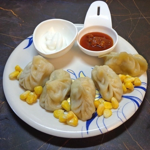 Corn Cheese Momos