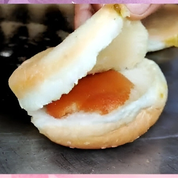 Gulab Jamun Bun