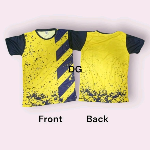 ✅Sports Jersey 
👉Material: Polyster 130 GSM 
👉3 variants 
👉back side *Name and numbers* can be printed with sublimation printing
 - S, Black