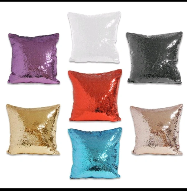 Small Heart Shape Pillow. - 16x16 inch, Black