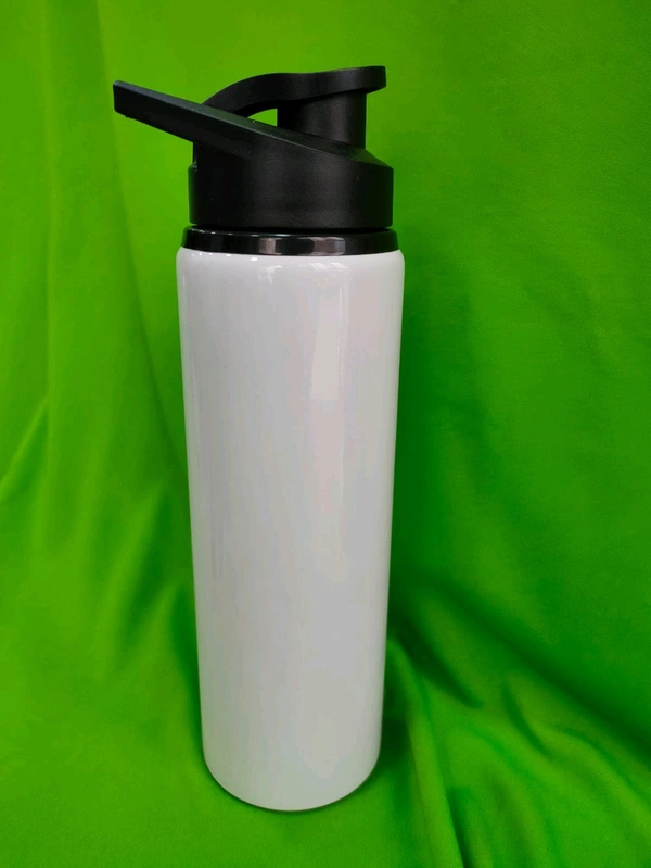 Sipper bottle  750 ml Material - Aluminium - White