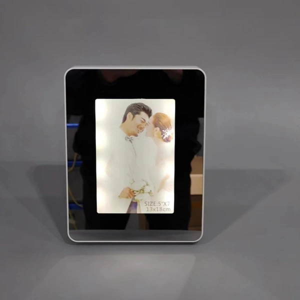 Magic Mirror Square - White