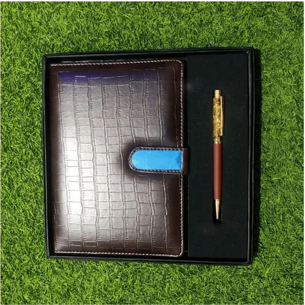 Gift Set Crocodile – 2 in 1 Brown / Diary size A5 - Brown