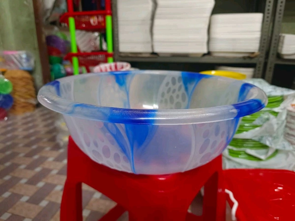 12pcs Dc gamla 12L Rs50 Per Pcs