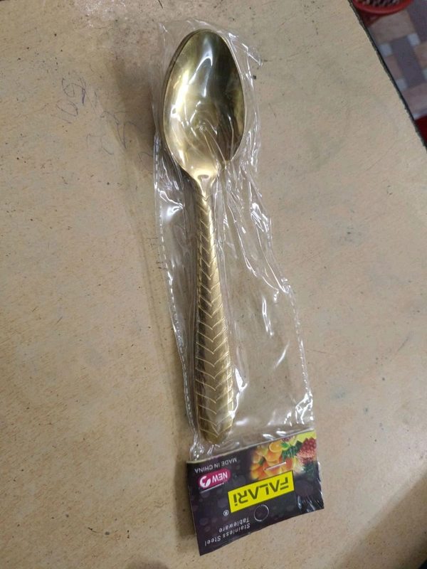 30pack Golden spoon 6pcs set Rs70 Per Pack  - Gold