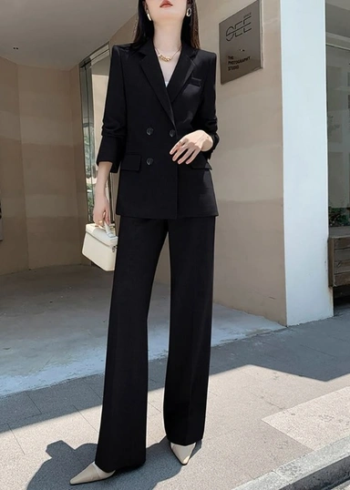 Women's Fashion
