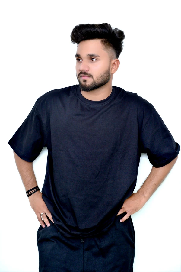 Men Black Oversized T-shirt By BLACKSANDWHITE - M, Black