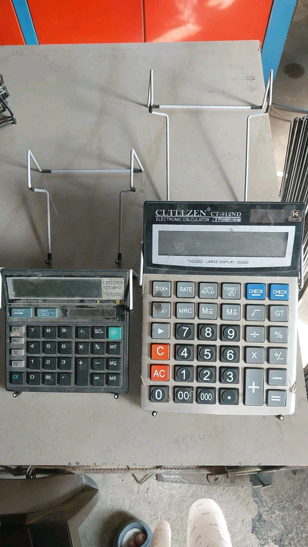 Calculator Stand Regular
