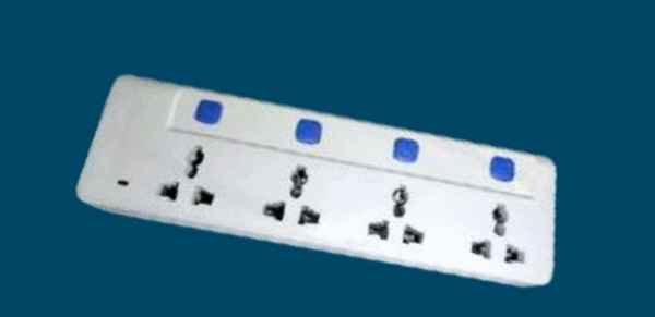 Power Strip E Pox 4+4 1.5mtr 1941