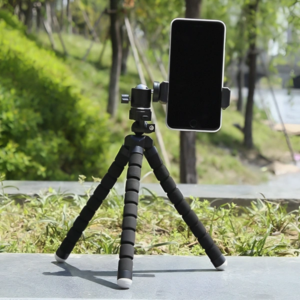 PORTABLE MINI OCTOPUS TRIPOD STAND WITH PHONE HOLDER FOR LIVE SELFIE