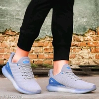 Relaxed Fashionable Men Sports Shoes - White, 8