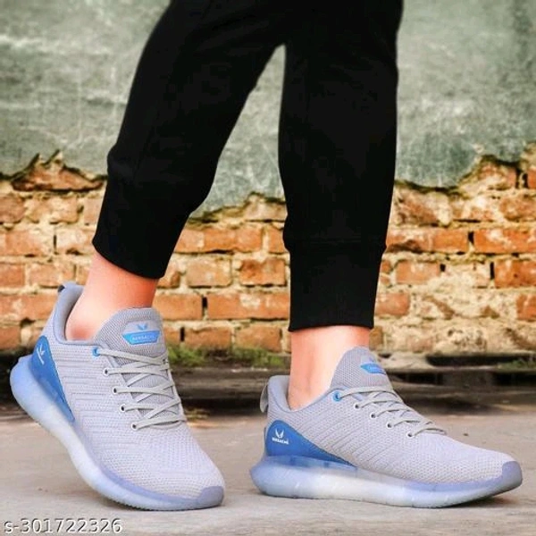 Relaxed Fashionable Men Sports Shoes - White, 8