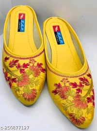 Versatile Women Trending Juttis & Mojaris - 8