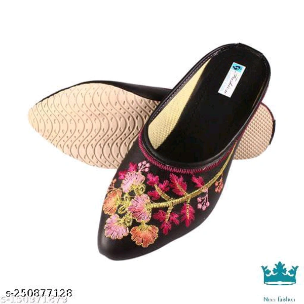 Versatile Women Trending Juttis & Mojaris - 9