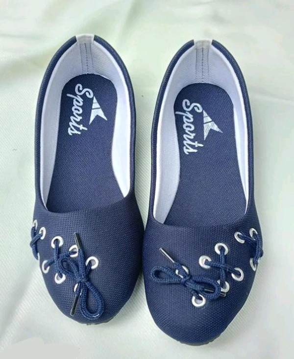 Trending Women Juttis & Mojaris for Winter Season - 4