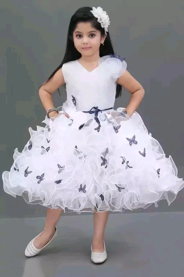 Girls Trending Stylis Frocks & Dresses - 0 Months To 7 Years