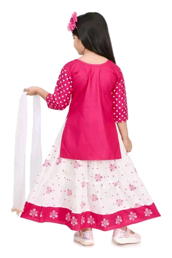 Girls Trending Graceful Kurta Sets - 3 Years To 11 Years