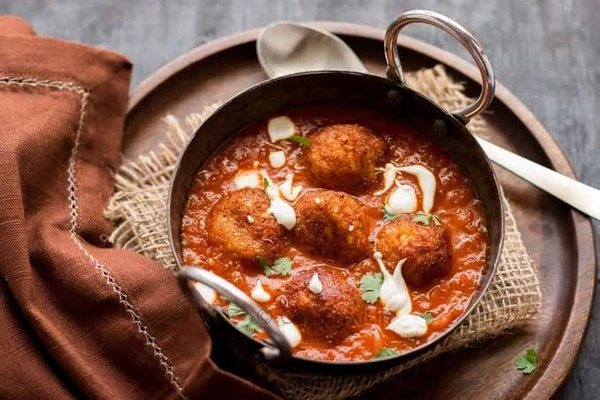 CHICKEN KOFTA CURRY  - 8 Chicken Balls