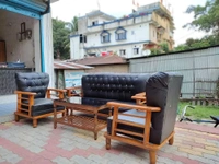 5 Seater Safari Sofa Set With Wooden Tea Table - Black, Standard