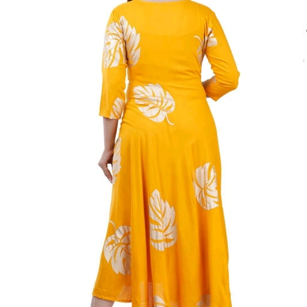 Gold Printed Kurta And Dupatta 19199285 - L