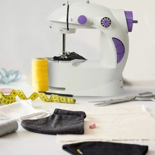 Sewin Machine With Combo - White