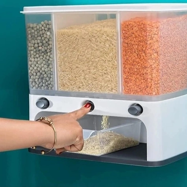 3 Section Wall-mounted Storage 