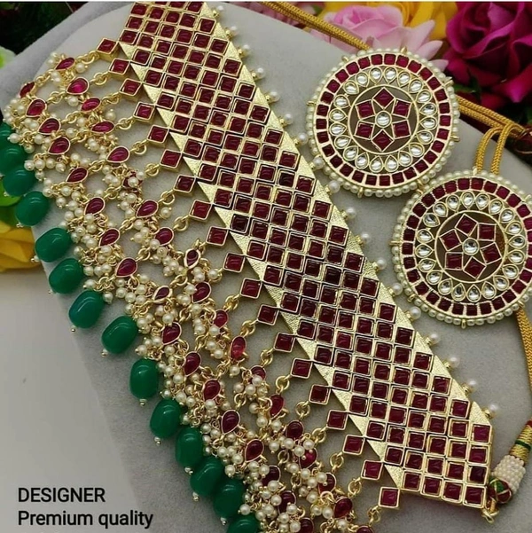 Mouni Roy Inspired Paachi Kundan Choker - all, yes