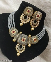 Meena Kari Beaded Necklace - grey, free
