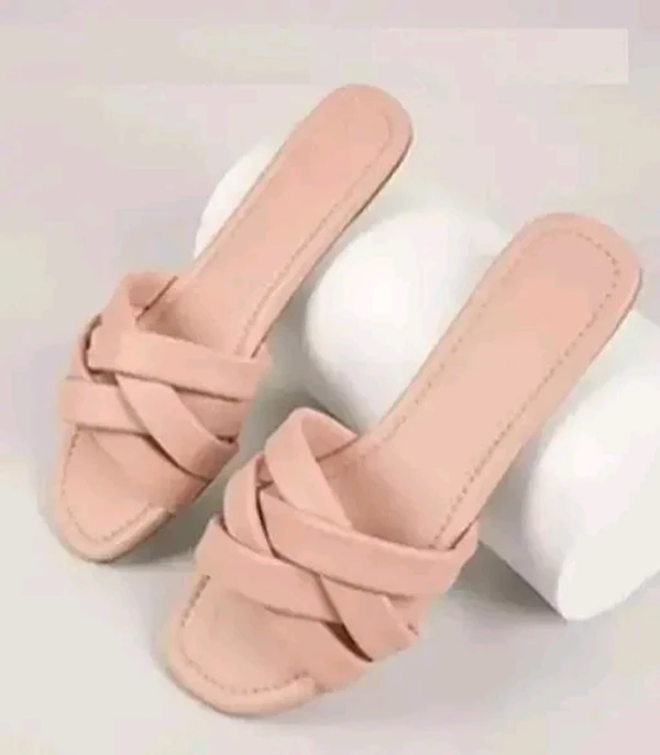 Gorgeous Women Flats 0.3 Mo - IND-4