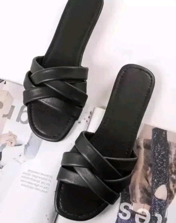 Gorgeous Women Flats 0.4 Mo - IND-6
