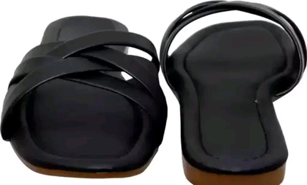 Gorgeous Women Flats 0.4 Mo - IND-6