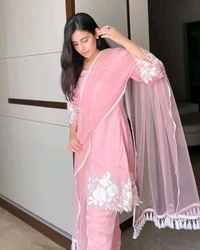 Kashvi Superior Women Kurta Sets Mo 0.1 - S