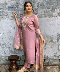 Aishani Superior Women Kurta Sets Mo 0.1 - L