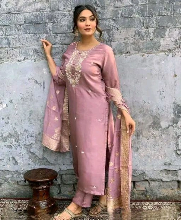 Aishani Superior Women Kurta Sets Mo 0.1 - L
