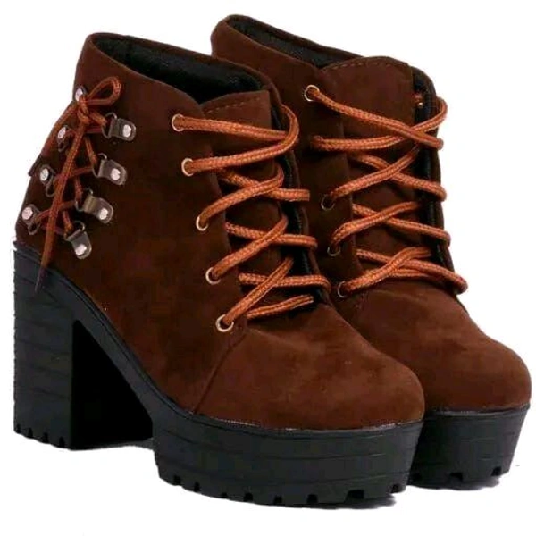 Versatile Women Boots Modran 0.1 - IND7