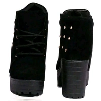 Versatile Women Boots Modran 0.2 - IND7
