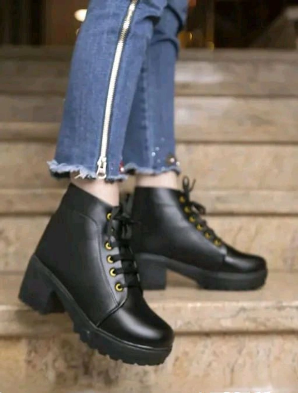 Fancy Latest Women Boots Modran 0.1 - IND8
