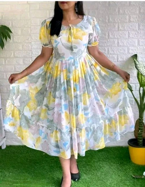 Classic Fashionable Women Dresses Modran 0.4 - L