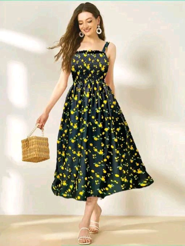 Classic Modern Women Dresses Modran 0.2 - M