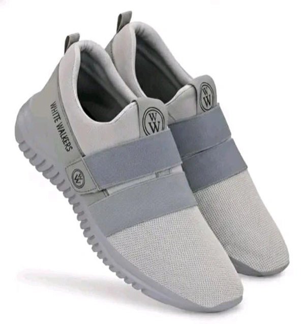 Modern Fashionable Men Sports Shoes - 7