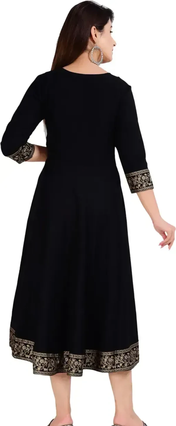 Women Printed, Solid Kurta Sy (Black) - M