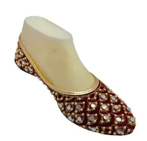 Ethnic jutti for women Mo