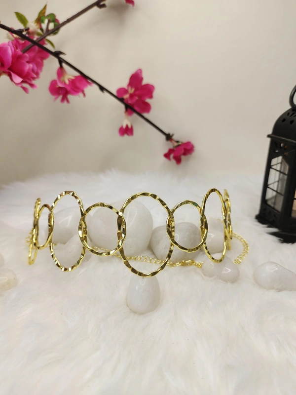 Golden Loop Choker Necklace