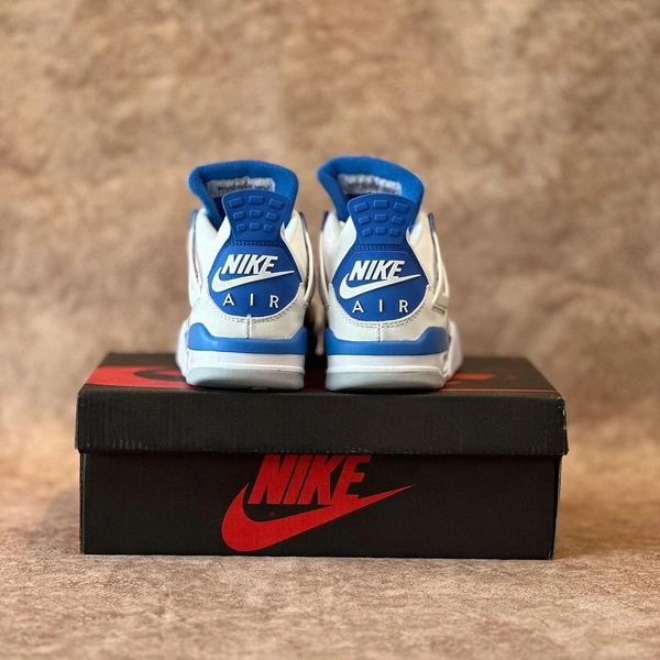 Jordan Retro 4 (White & Blue) - 7