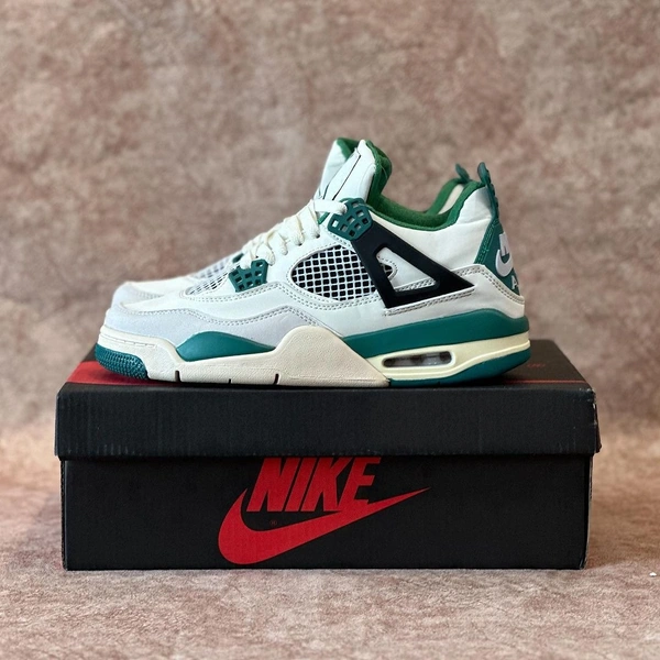 Jordan Retro 4 (Green) - 9