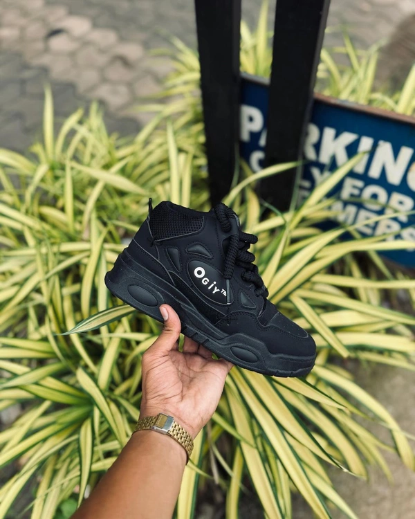 OGiY 7A Black  - 9, Black